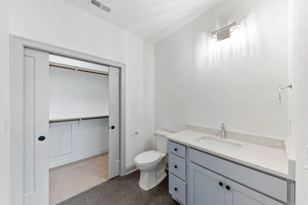 Contemporary European - Hillview by Old Town Design Group - Photo 16