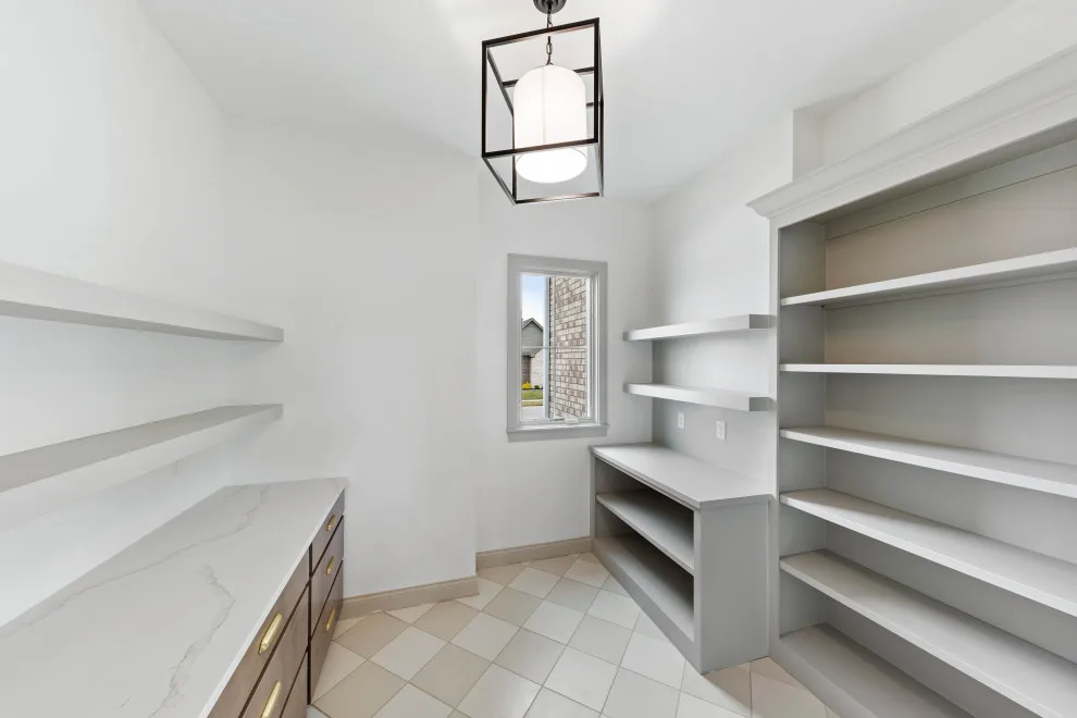 Contemporary European - Hillview by Old Town Design Group - Photo 38
