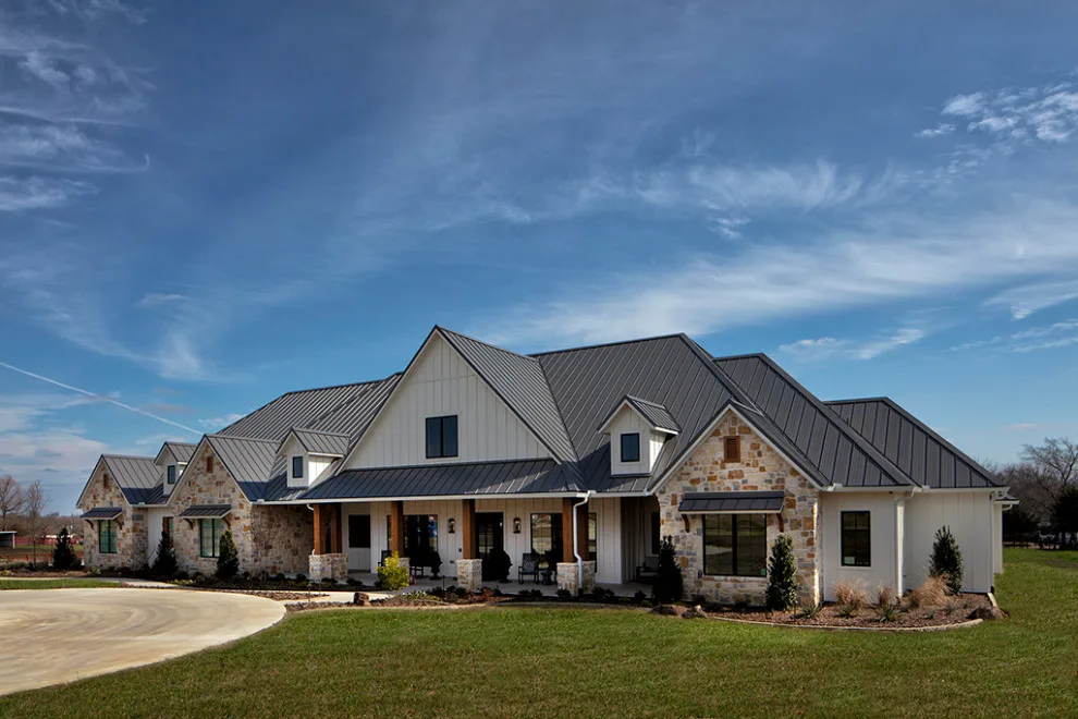 Modern Farm Style - Texas Star Award Finalist by Mike Blake Custom Homes - Photo 18