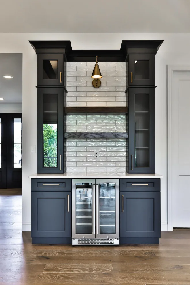 Contemporary Farmhouse Designed with Chic Coastal Elements by Hibbs Luxury Homes - St Louis, MO - Photo 19