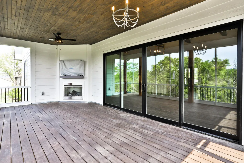 Contemporary Farmhouse Designed with Chic Coastal Elements by Hibbs Luxury Homes - St Louis, MO - Photo 32