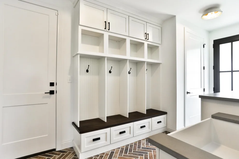 Contemporary Farmhouse Designed with Chic Coastal Elements by Hibbs Luxury Homes - St Louis, MO - Photo 22