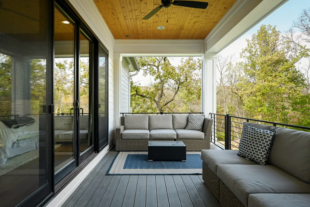 Contemporary Farmhouse Bespoke by Homoly Design + Build - Photo 15