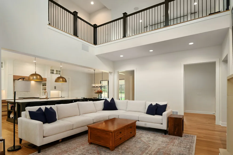 Contemporary Farmhouse Bespoke by Homoly Design + Build - Photo 24