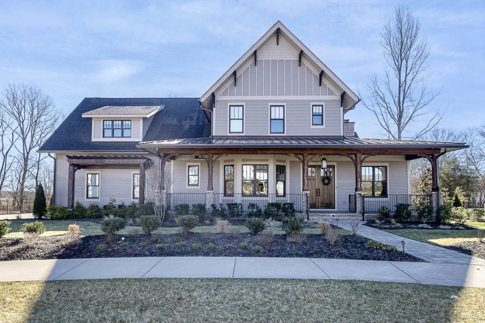 Franklin Contemporary Farmhouse by Southern Hills Construction - Photo 4