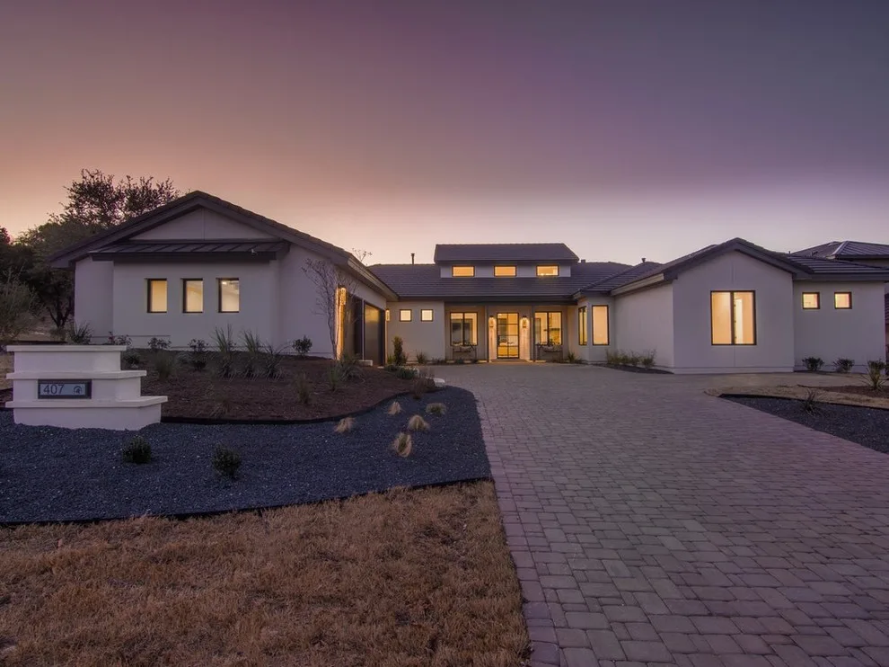 Contemporary Farmhouse by Eppright Homes, LLC - Photo 21