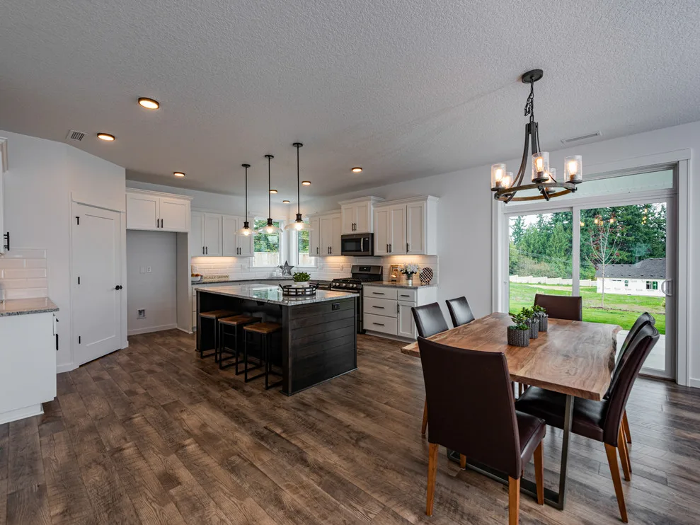 Contemporary Rustic Home by Evergreen Homes - Photo 5