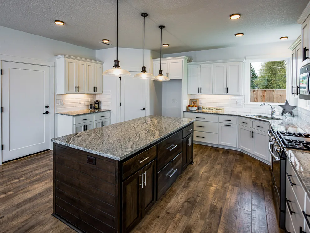 Contemporary Rustic Home by Evergreen Homes - Photo 10