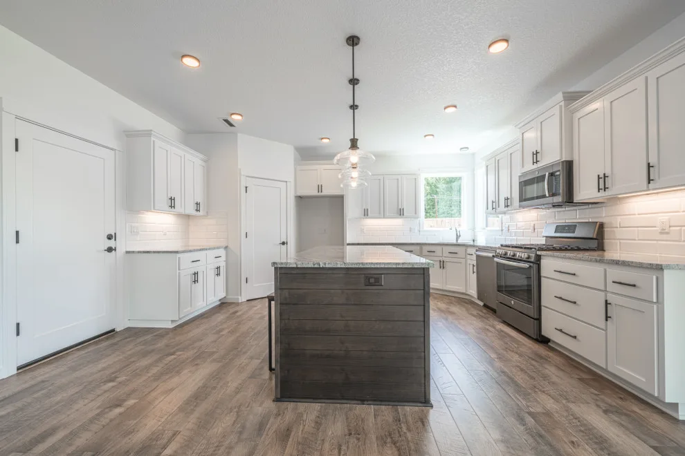 Contemporary Rustic Home by Evergreen Homes - Photo 15