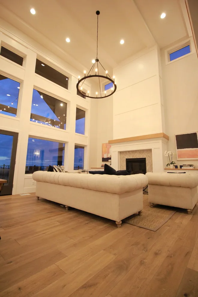 Contemporary Farmhouse by Platinum Construction - Photo 3