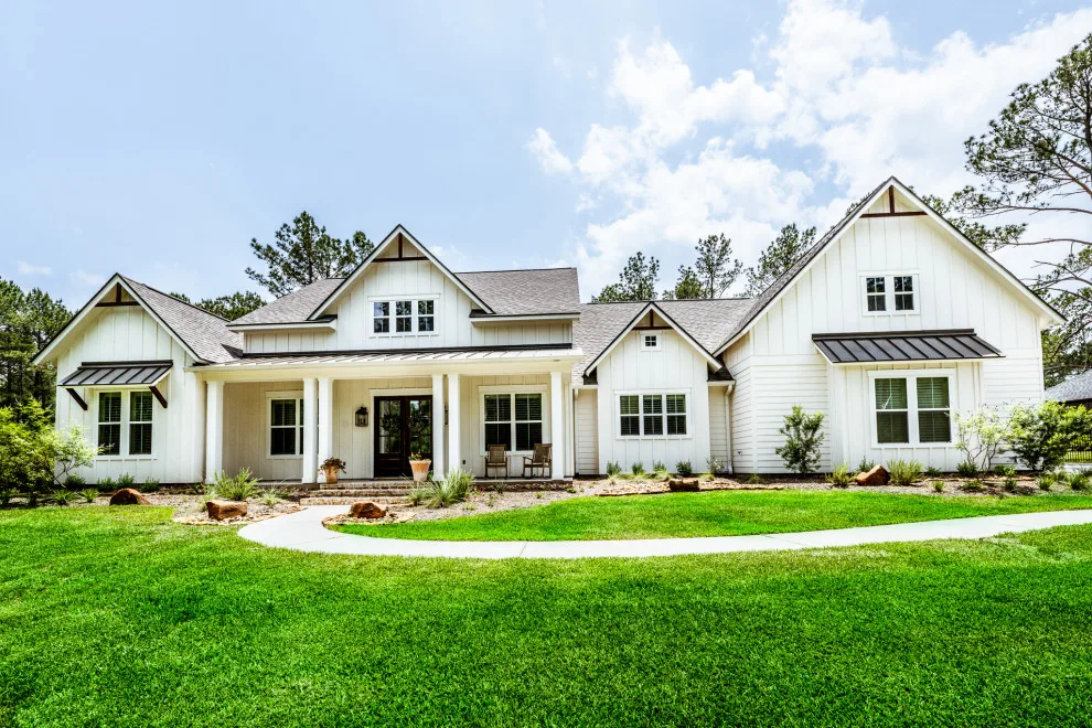 Contemporary Farmhouse II by J.W. Neathery Custom Home Craftsman - Photo 2
