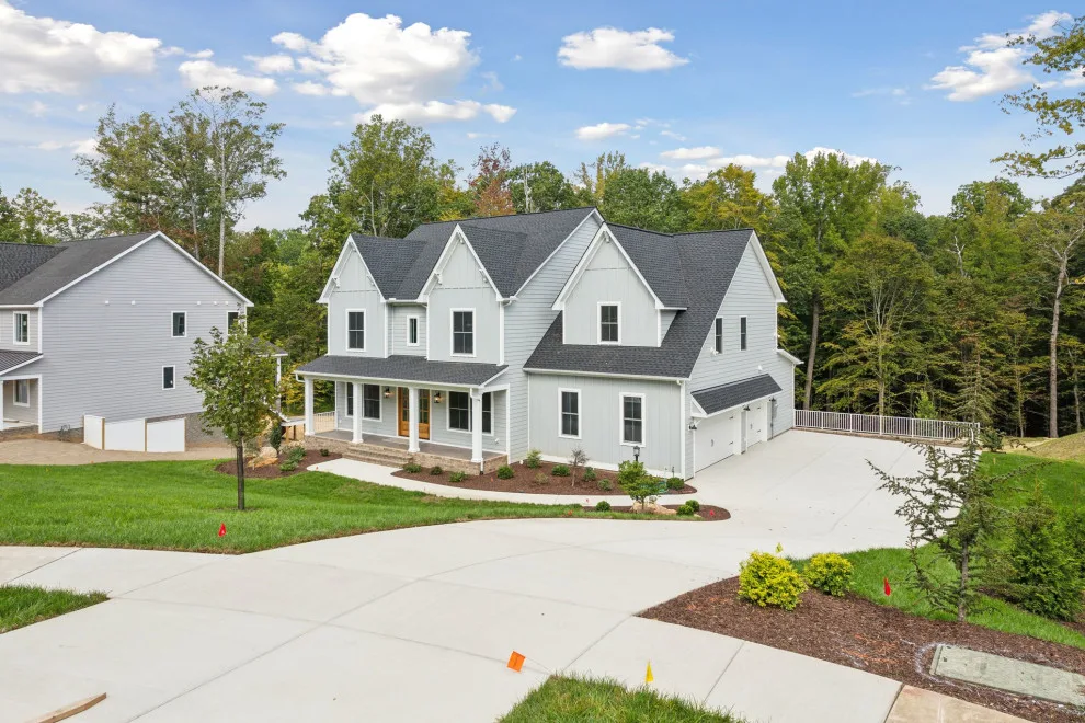 Contemporary Farmhouse in Chesterfield, VA by Keel Custom Homes - Photo 7