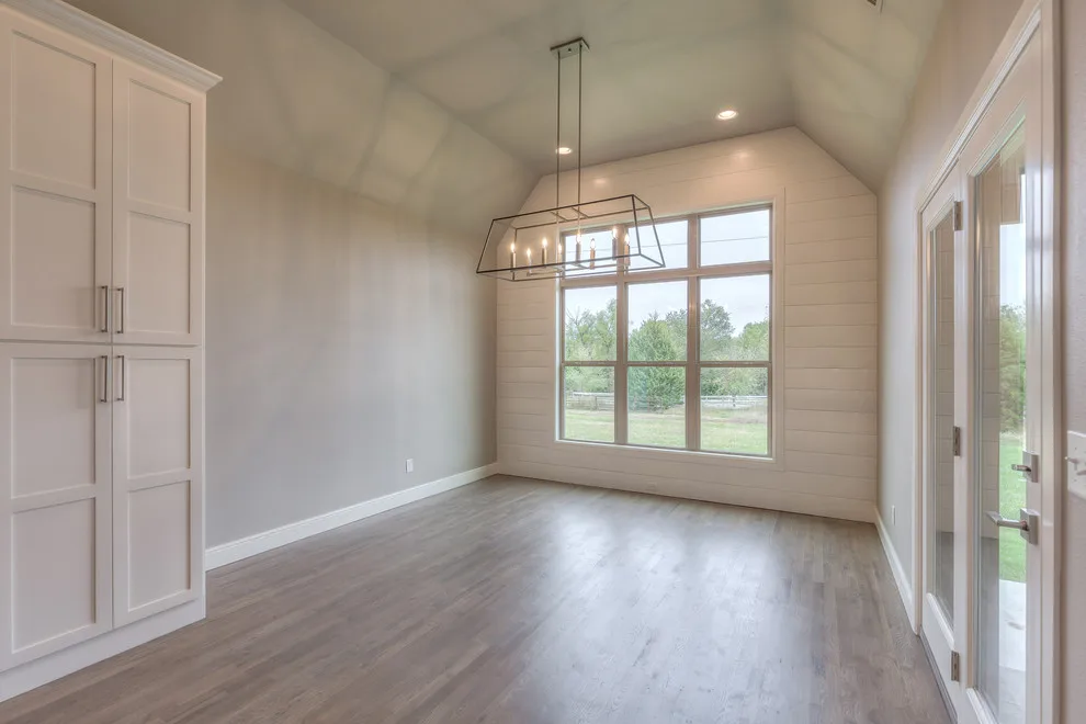 Contemporary Farmhouse at Chisholm Ranch by Ketchum Properties - Photo 10