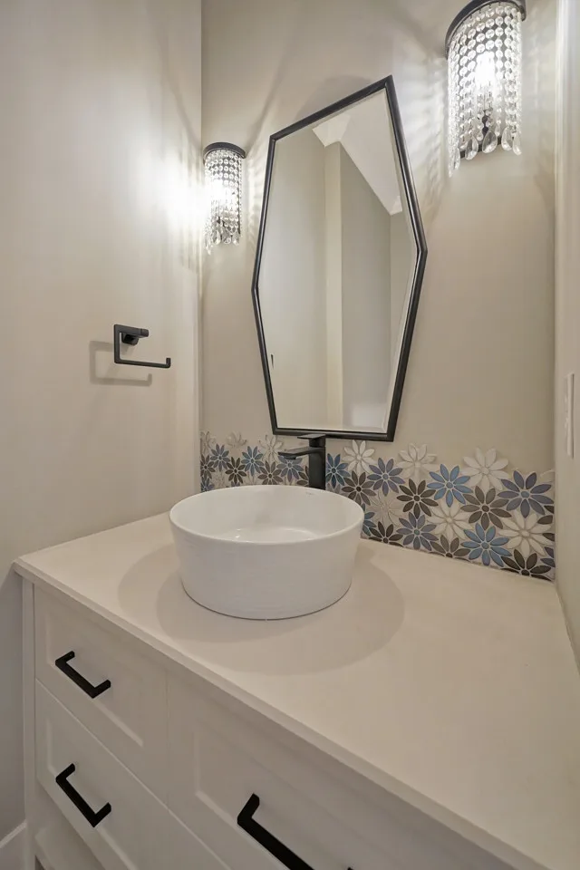 Glamorous Modern Farmhouse Ranch by Sierra Homes (Omaha, NE) - Photo 5