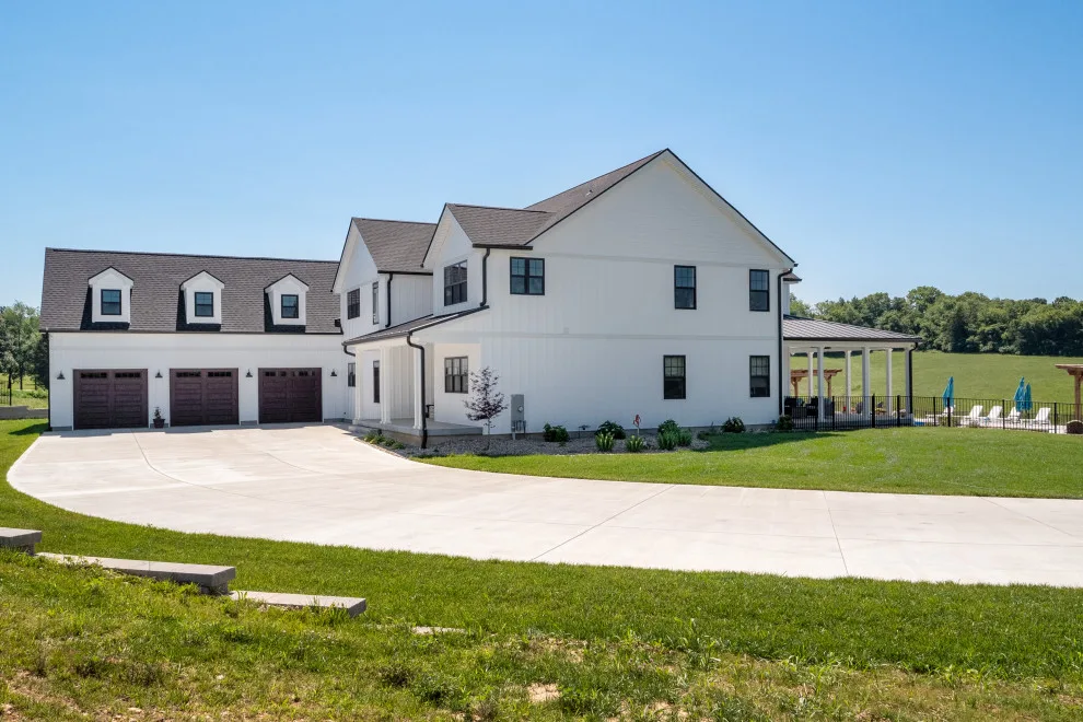 Contemporary Farmhouse | Villa Ridge, MO by Stockell Custom Homes & Construction - Photo 27