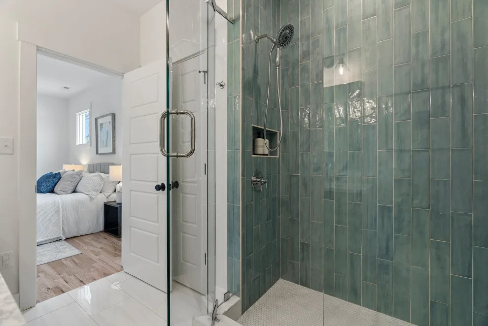 Contemporary Design, Comfortable Utility by Keel Custom Homes - Photo 2