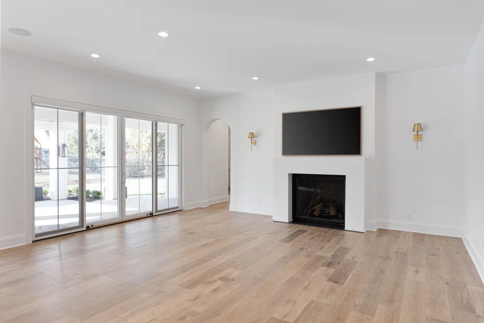 Bloomfield Custom Homes - Photo 2