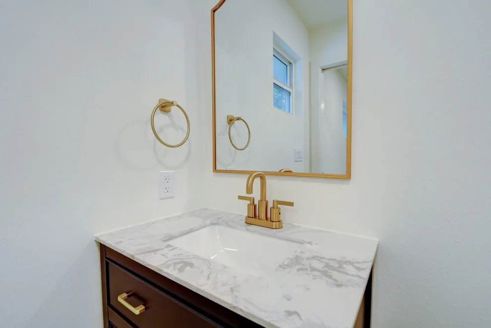 Contemporary Home Addition - Dallas, TX by Chellyanna - Custom Homes, Additions, Renovations - Photo 4