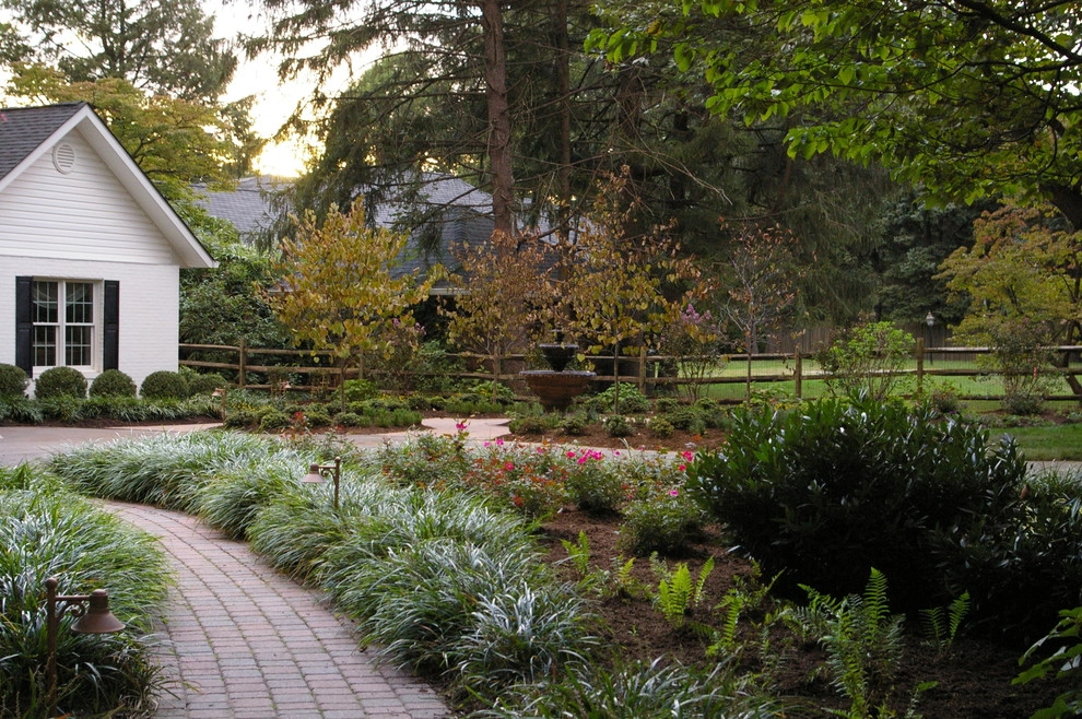 Colonial Gardens by LandArt Associates, LLC. - Photo 14