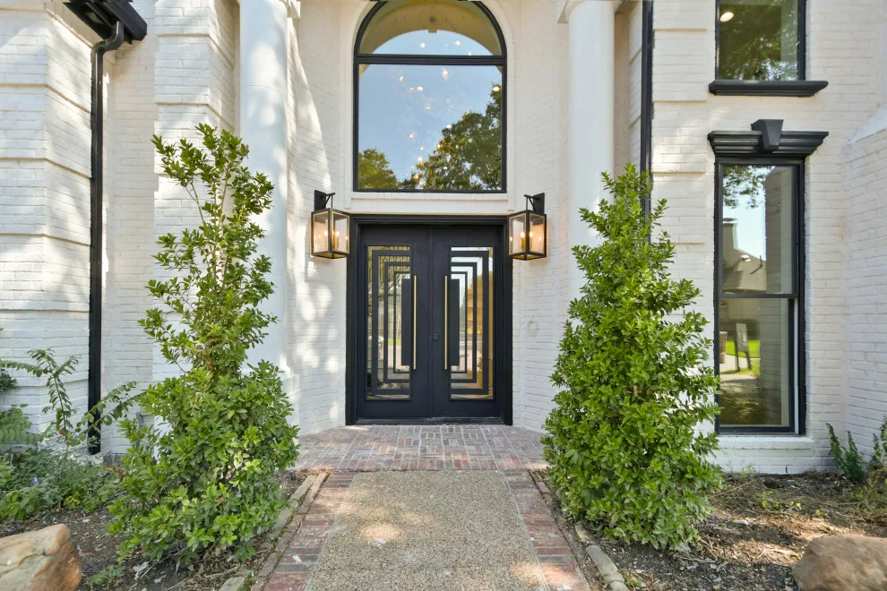 Contemporary Elegant Bespoke Residence by Chellyanna - Custom Homes, Additions, Renovations - Photo 21