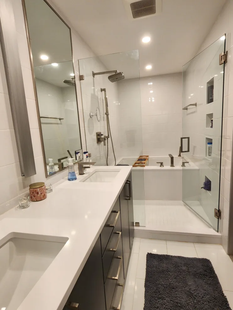 Contemporary Revamp 2022 by Infinity Construction, Llc. - Photo 27