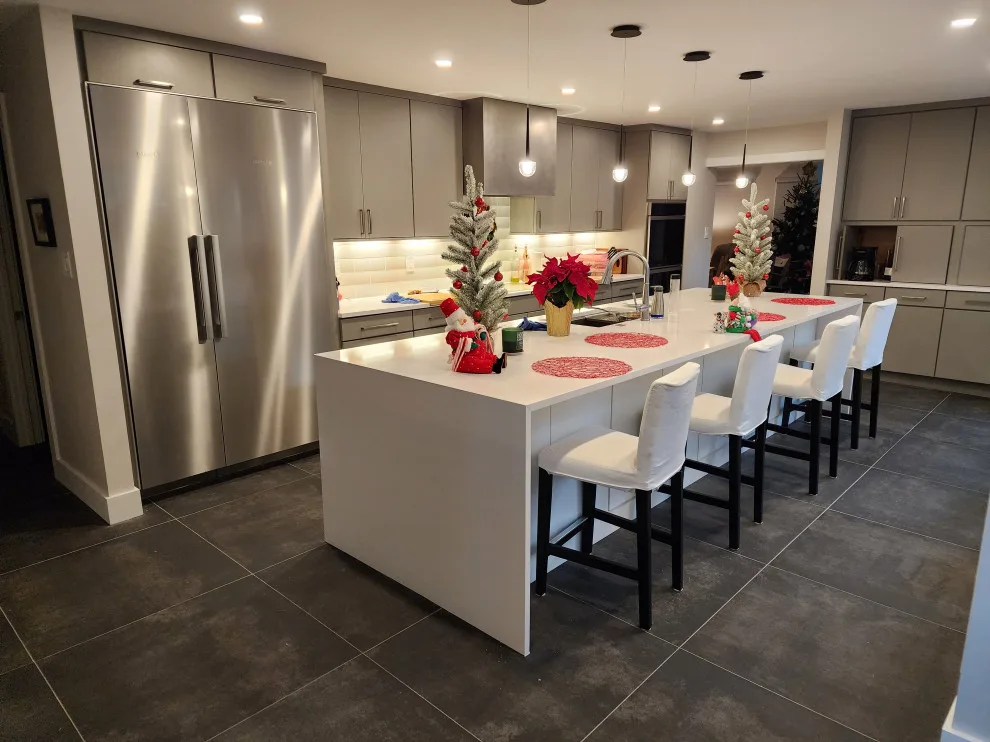Contemporary Revamp 2022 by Infinity Construction, Llc. - Photo 24