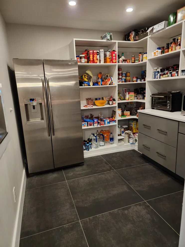 Contemporary Revamp 2022 by Infinity Construction, Llc. - Photo 23