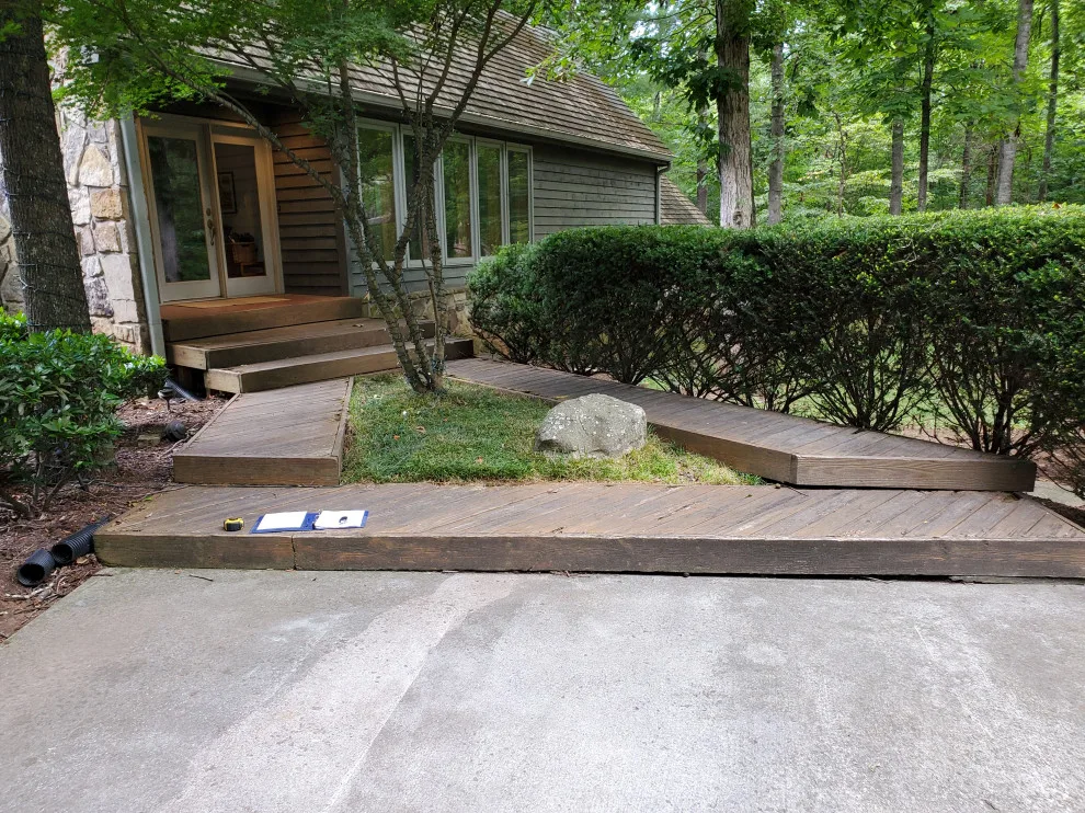 Contemporary Revamp 2022 by Infinity Construction, Llc. - Photo 11