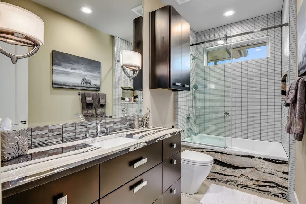 Contemporary Refuge by Eppright Homes, LLC - Photo 18