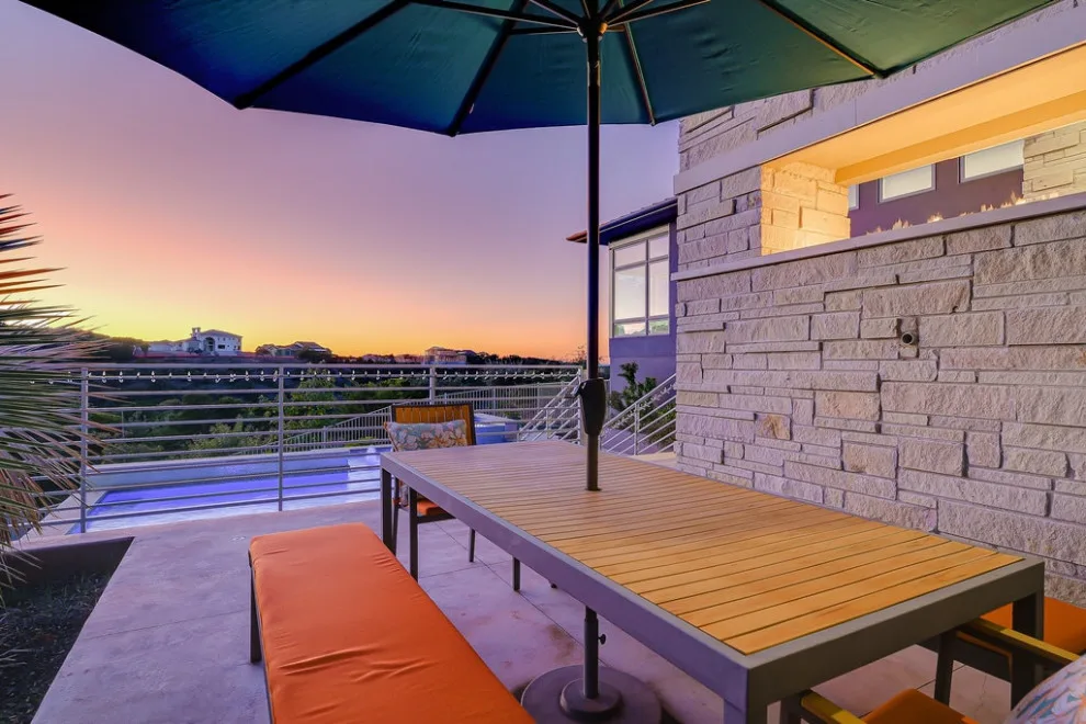 Contemporary Refuge by Eppright Homes, LLC - Photo 2