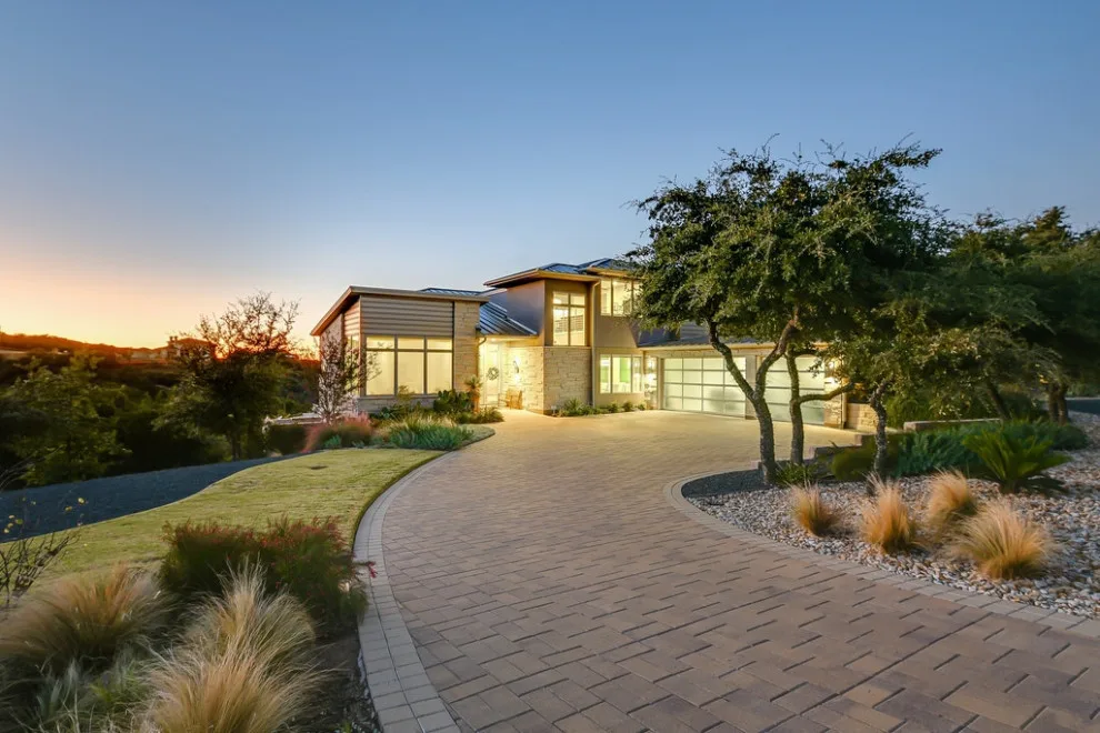 Contemporary Refuge by Eppright Homes, LLC - Photo 12