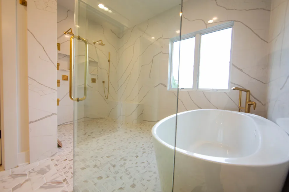 Contemporary Marvel with Swimming Pool by Duke Homes, Inc. - Photo 31