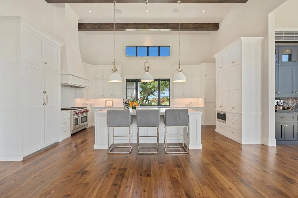 Contemporary Residence in Cordillera Ranch by Garner Homes - Photo 10