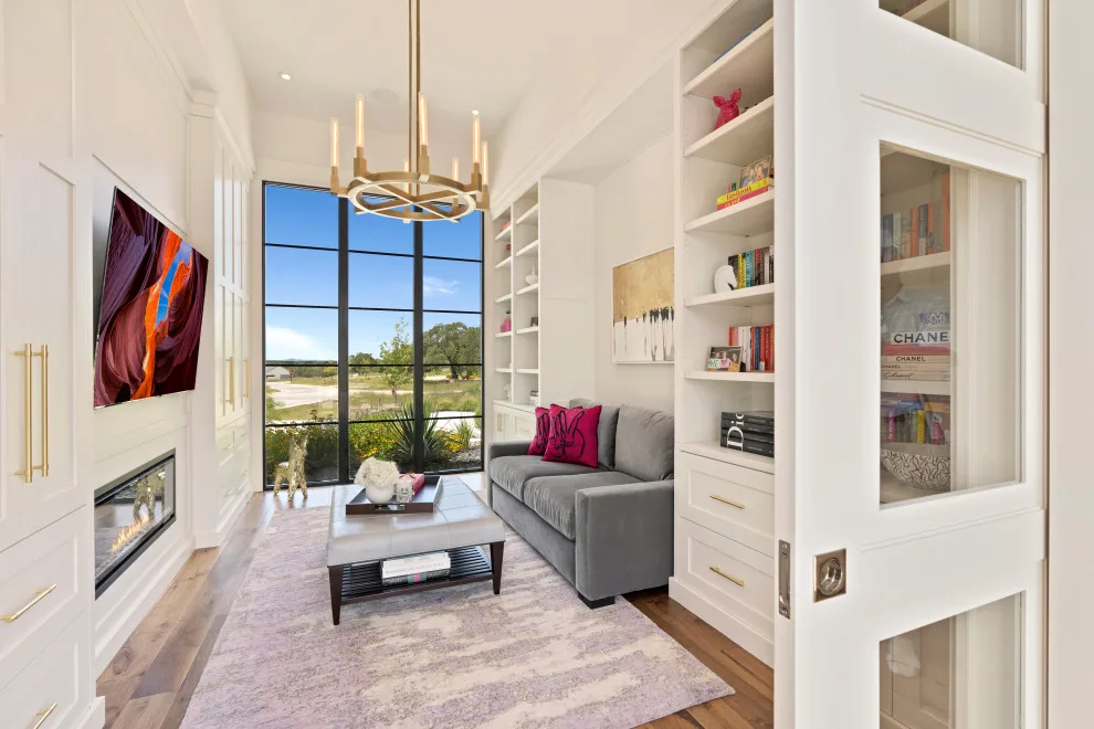 Contemporary Residence in Cordillera Ranch by Garner Homes - Photo 15