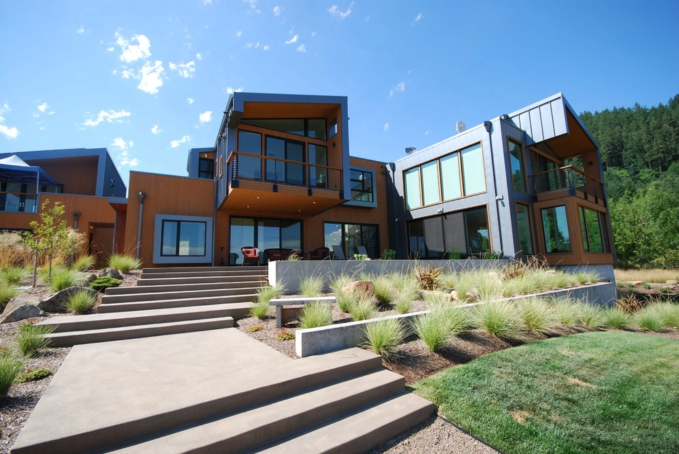 Spencer Butte Residence by LandCurrent Landscape Architects - Photo 2