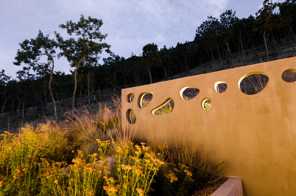 FineLine Custom Home by LandCurrent Landscape Architects - Photo 10