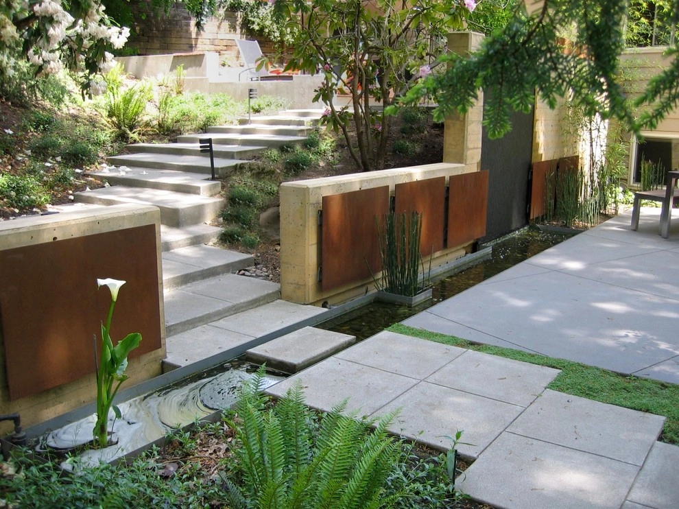 Modern Garden by LandCurrent Landscape Architects - Photo 4