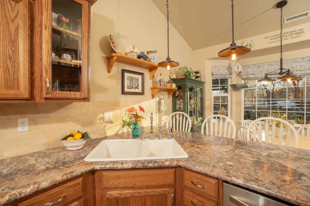 Humble Rural Residence by Keystone Custom Builders, Inc. - Photo 18