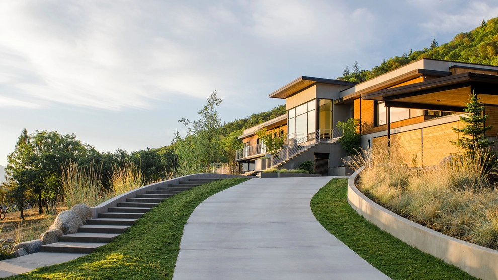 FineLine Custom Home by LandCurrent Landscape Architects - Photo 4