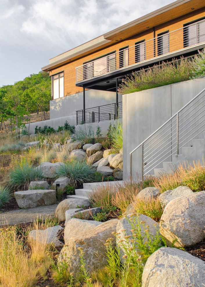 FineLine Custom Home by LandCurrent Landscape Architects - Photo 14