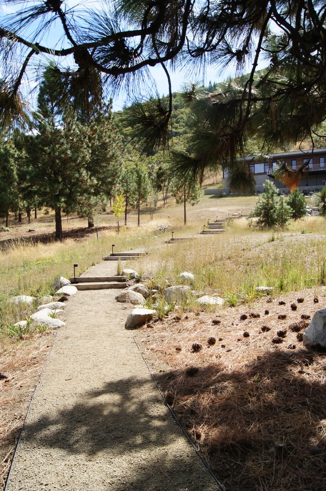 FineLine Custom Home by LandCurrent Landscape Architects - Photo 19