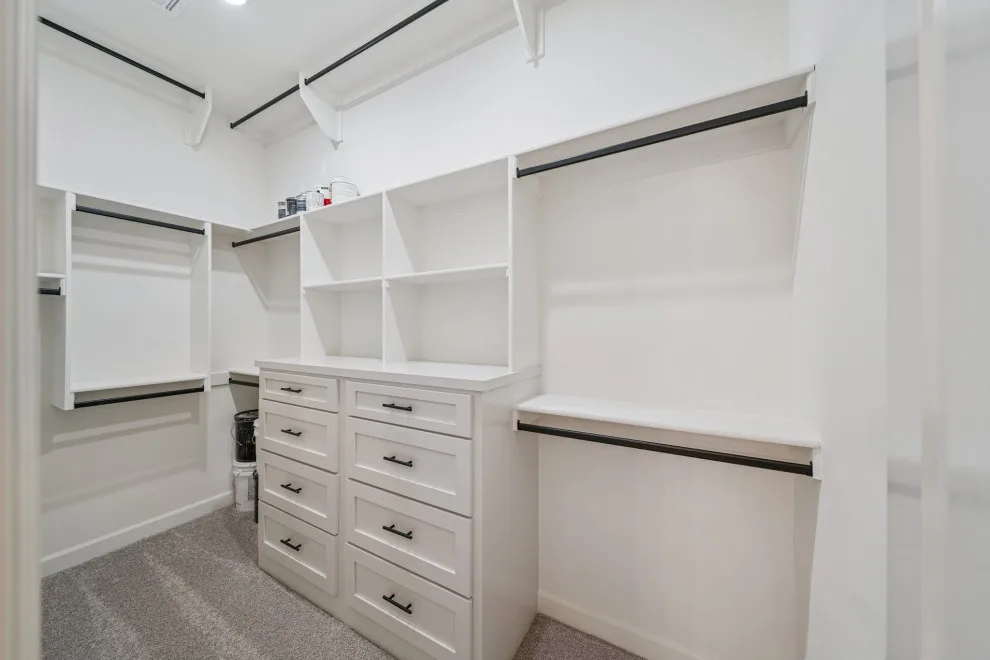 Bespoke Home Mounds Oklahoma by Mahogany Homes - Photo 34