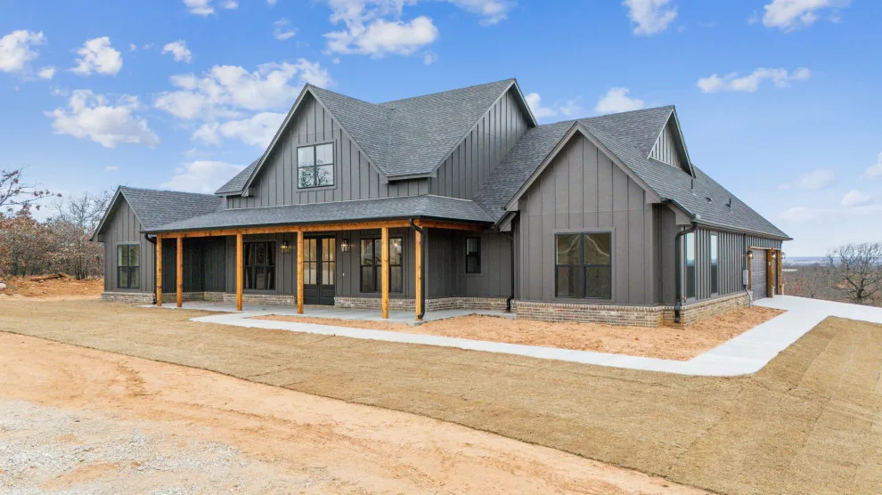 Bespoke Home Mounds Oklahoma by Mahogany Homes - Photo 31