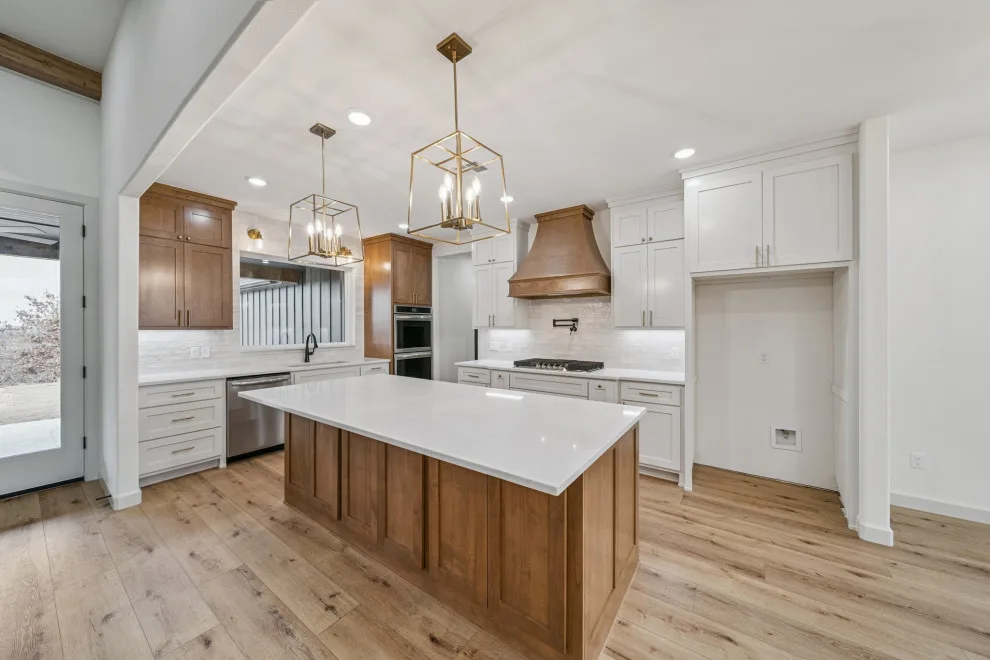 Bespoke Home Mounds Oklahoma by Mahogany Homes - Photo 19