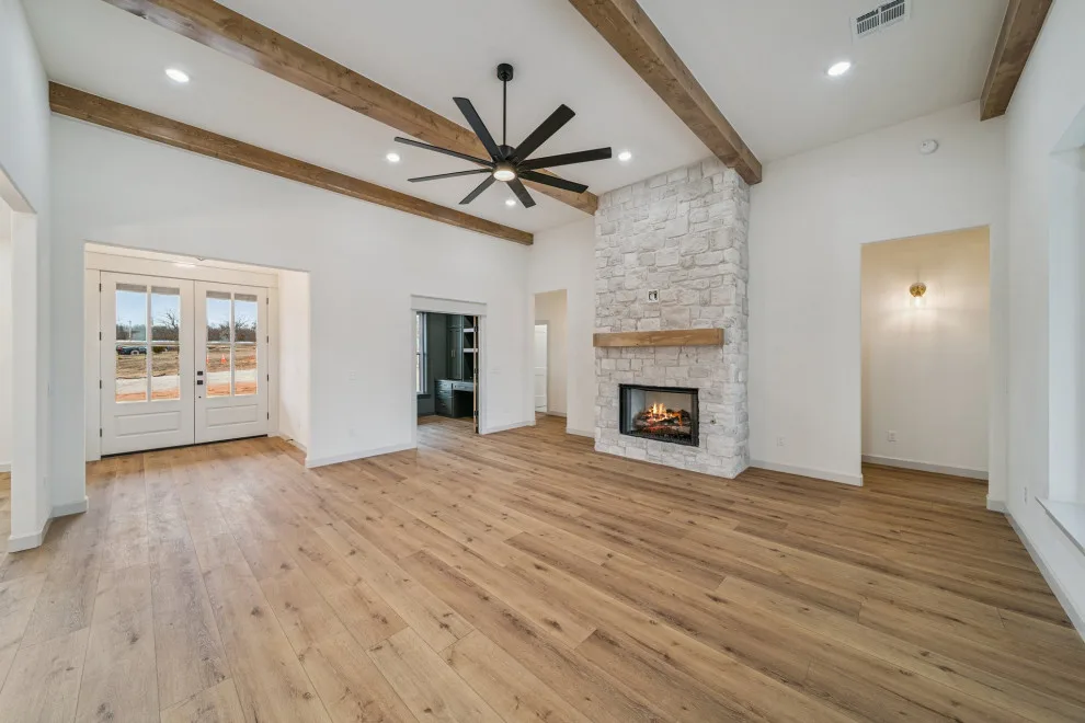 Bespoke Home Mounds Oklahoma by Mahogany Homes - Photo 25