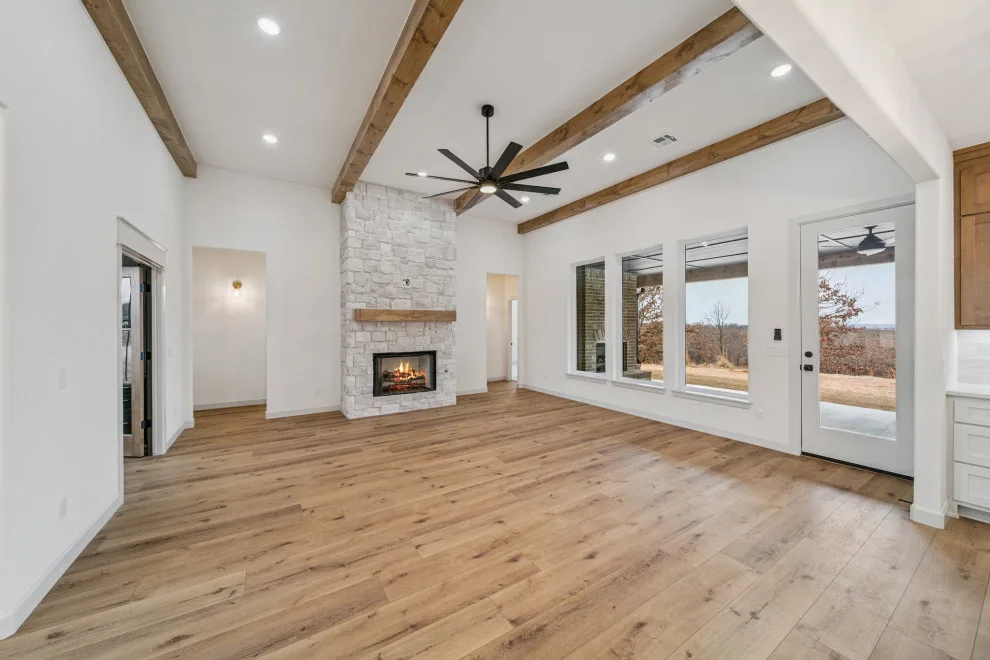 Bespoke Home Mounds Oklahoma by Mahogany Homes - Photo 11