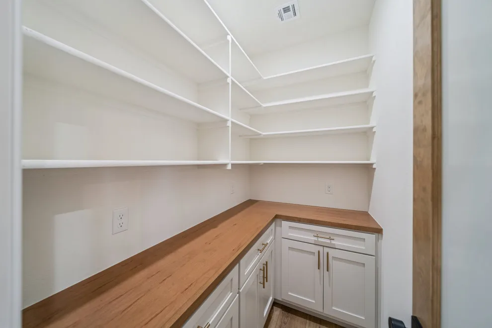 Mahogany Homes - Photo 11