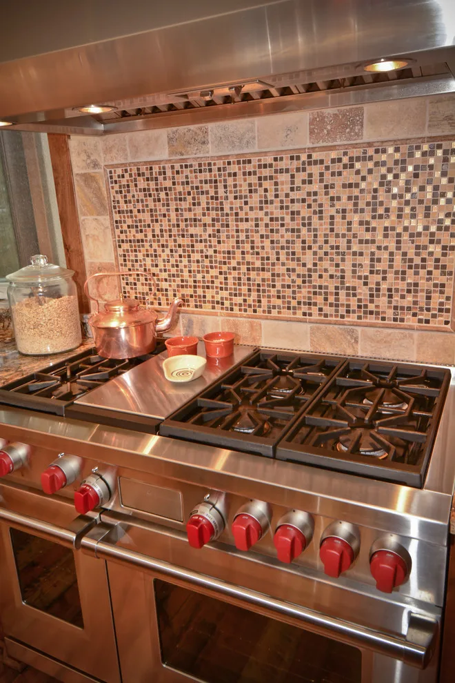 Southwestern Mountain Aesthetic by Custom Homes By Vernon Leslie LLC - Photo 4