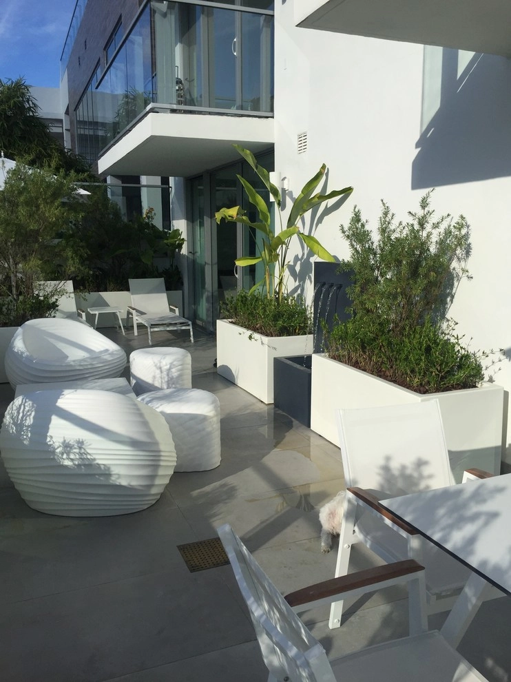 Palau Balcony by LandFluent Landscape Architecture - Photo 4