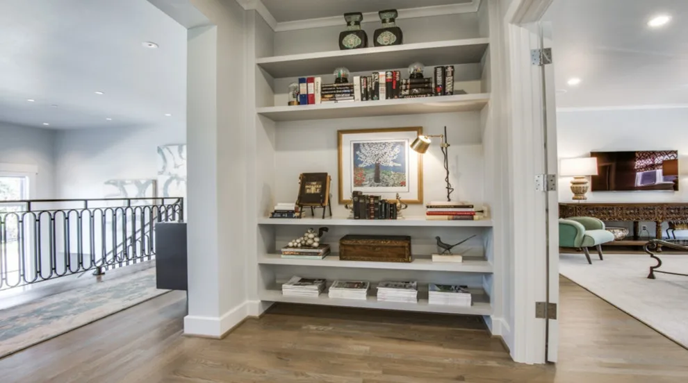 Transitional University Park Residence by Hawkins-Welwood Homes - Photo 17